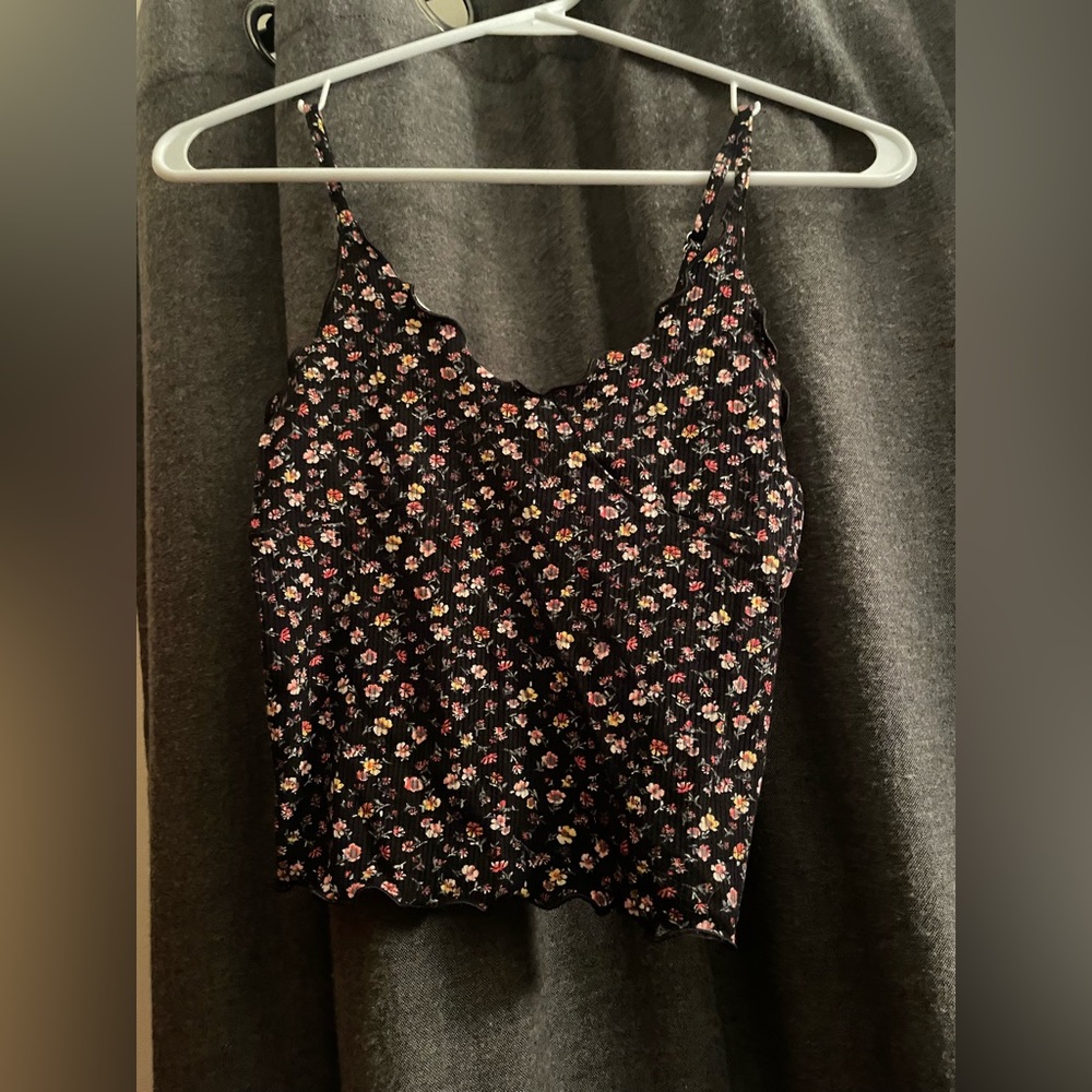 NWT Forever 21 Floral Crop Cami Small